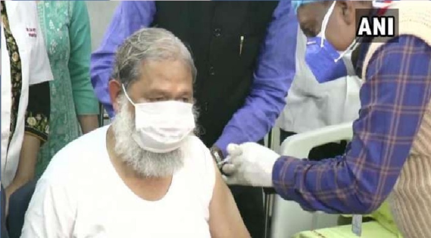 Haryana: स्वास्थ्य मंत्री Anil Vij ने खुद पर कराया Covaxin का ट्रायल 