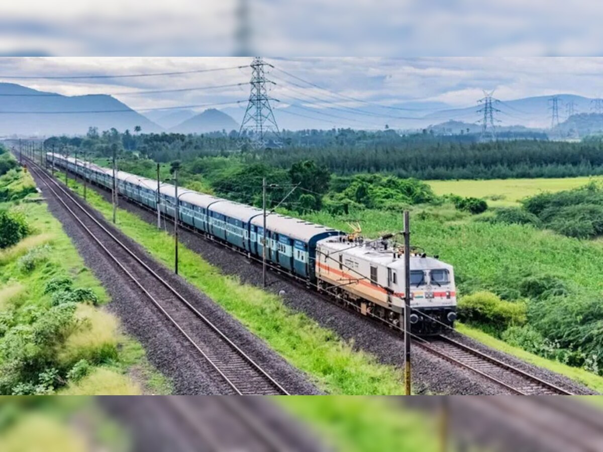 दिसंबर से और तेज होगी ट्रेनों की रफ्तार, ये है Indian Railways का खास प्लान