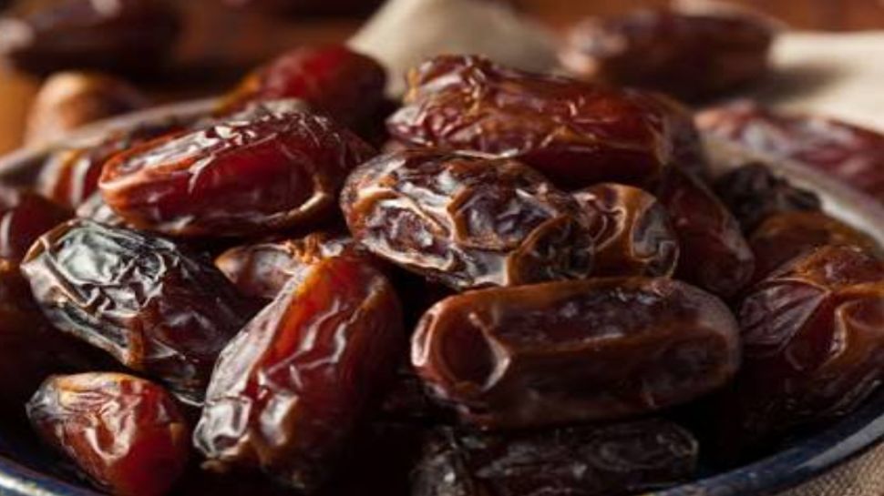 आयुर्वेद में खजूर का इस्तेमाल Dates fruit in Ayurveda