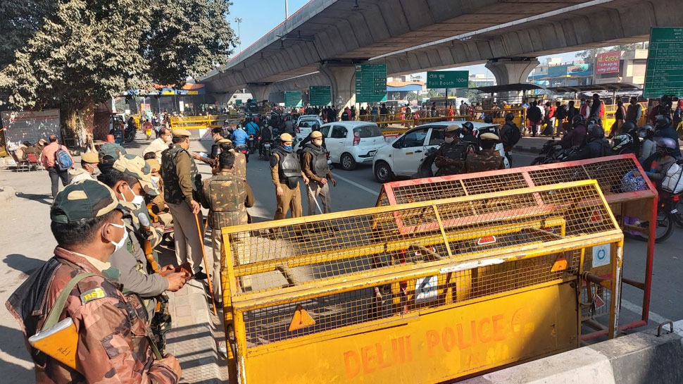 farmers protest heavy police force deployment at delhi faridabad border