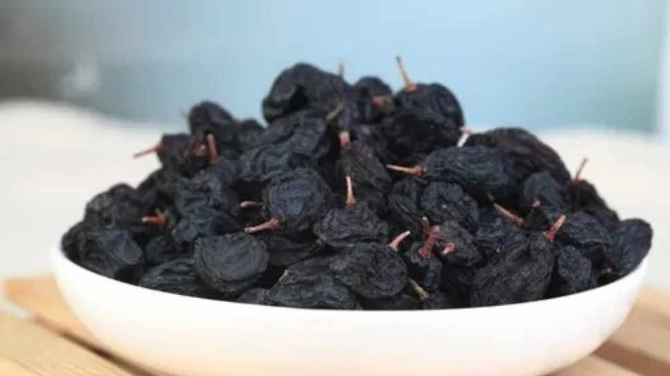 dry grapes help to stress relief and boost immunity know many big