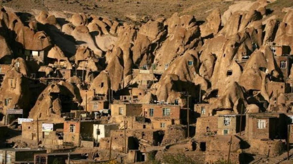 People in this village are living in nest since 700 years | 700 साल से घोंसले में रहते हैं इस गांव के लोग, खासियत जानकर दंग रह जाएंगे | Hindi News, जरा हटके