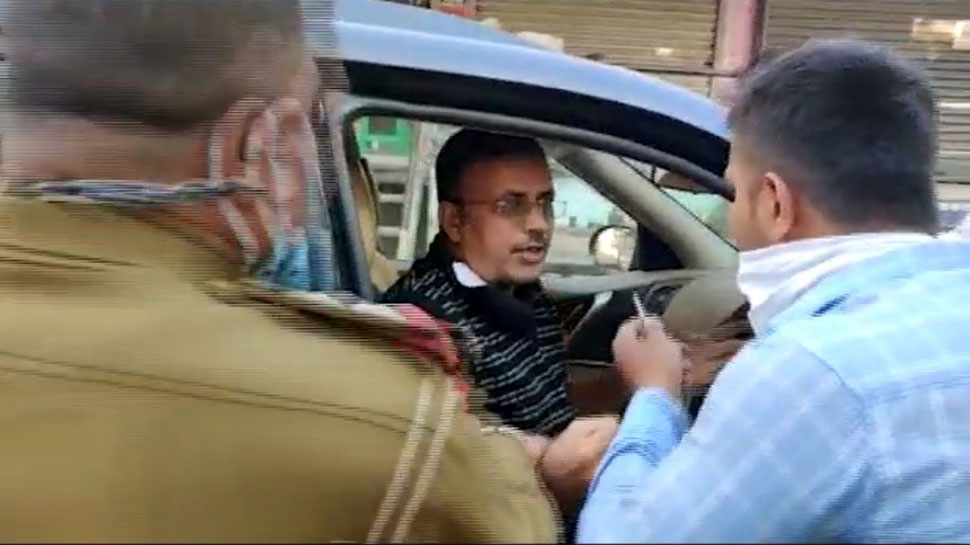 लग्जरी कार में मौजमस्ती करता घूम रहा था हिस्ट्रीशीटर, पुलिस ने ऐसे निकाली हेकड़ी