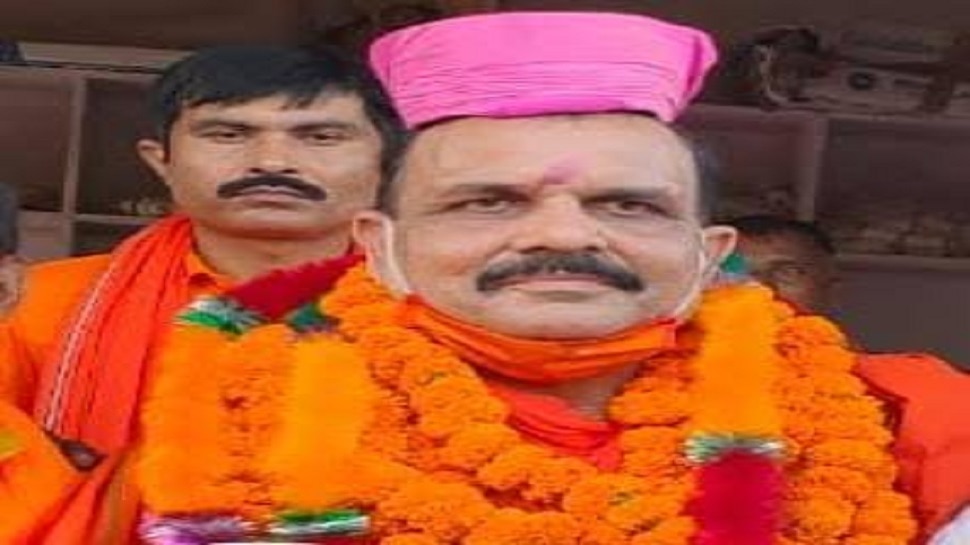 BJP MLA के विवादित बोल, कहा-'मजहब नहीं सिखाता आपस में वैर रखना दुनिया का सबसे बड़ा झूठ'