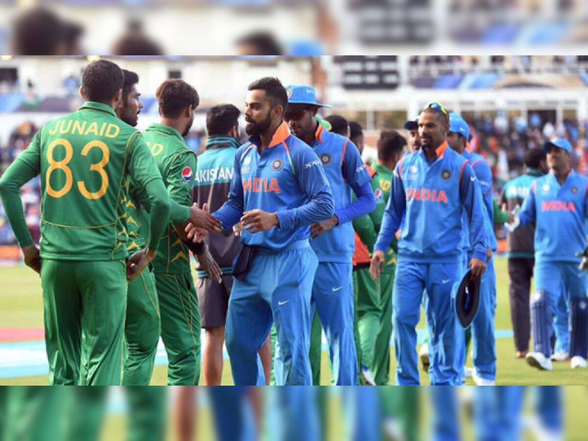 एक मैच के दौरान भारत और पाकिस्तान के क्रिकेटर (फाइल फोटो)