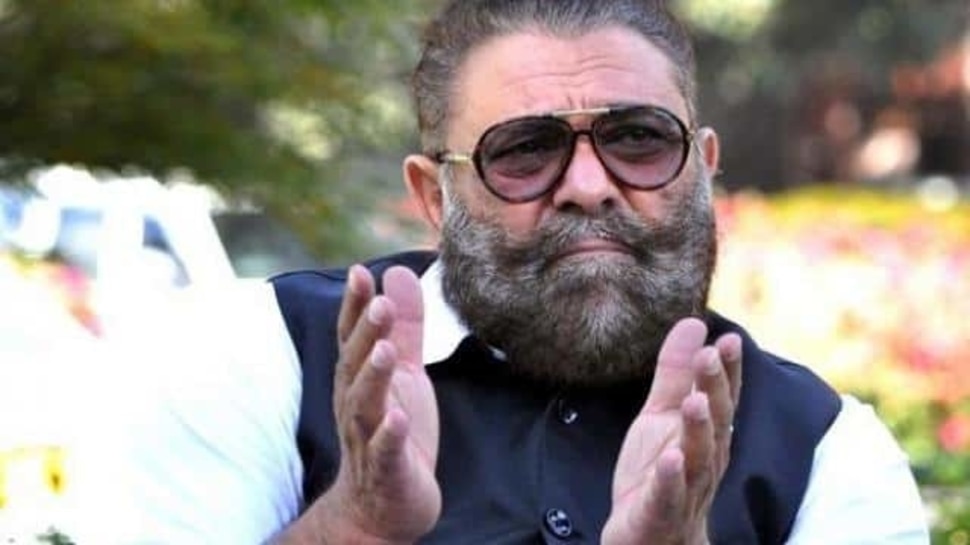 सोशल मीडिया पर ट्रेंड किया था #arrestyograjsingh #arrestyograjsingh