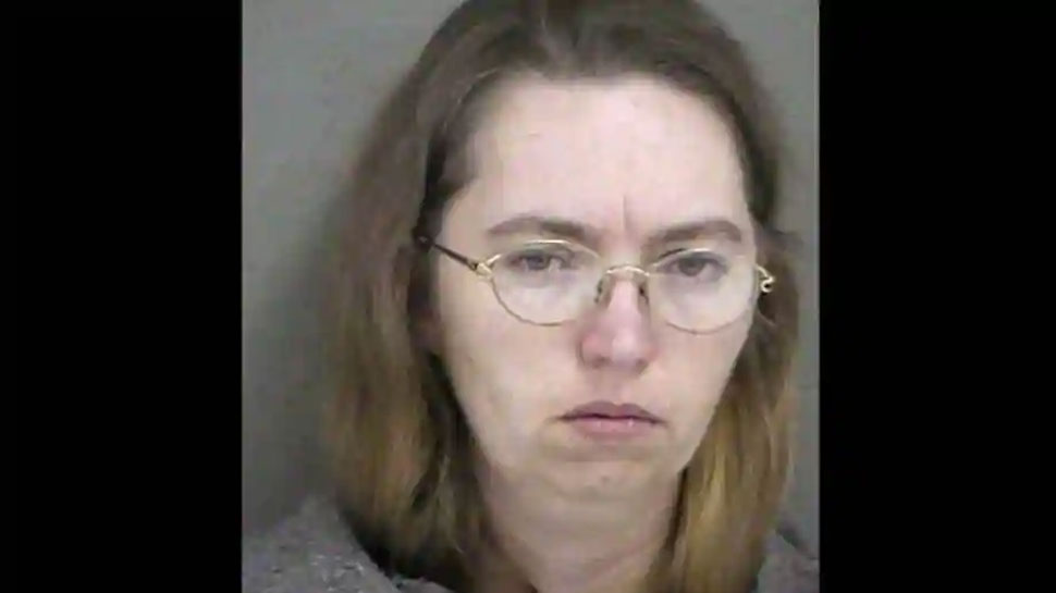 Lisa Montgomery strangled a pregnant woman to death and cut unborn baby from the victims uterus