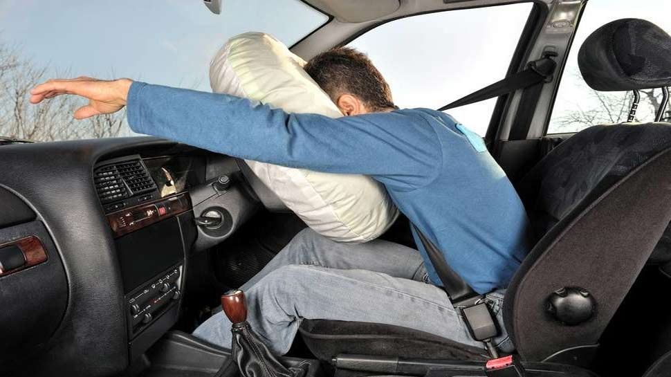 Airbag for passenger seat in front will also be mandatory कारों के