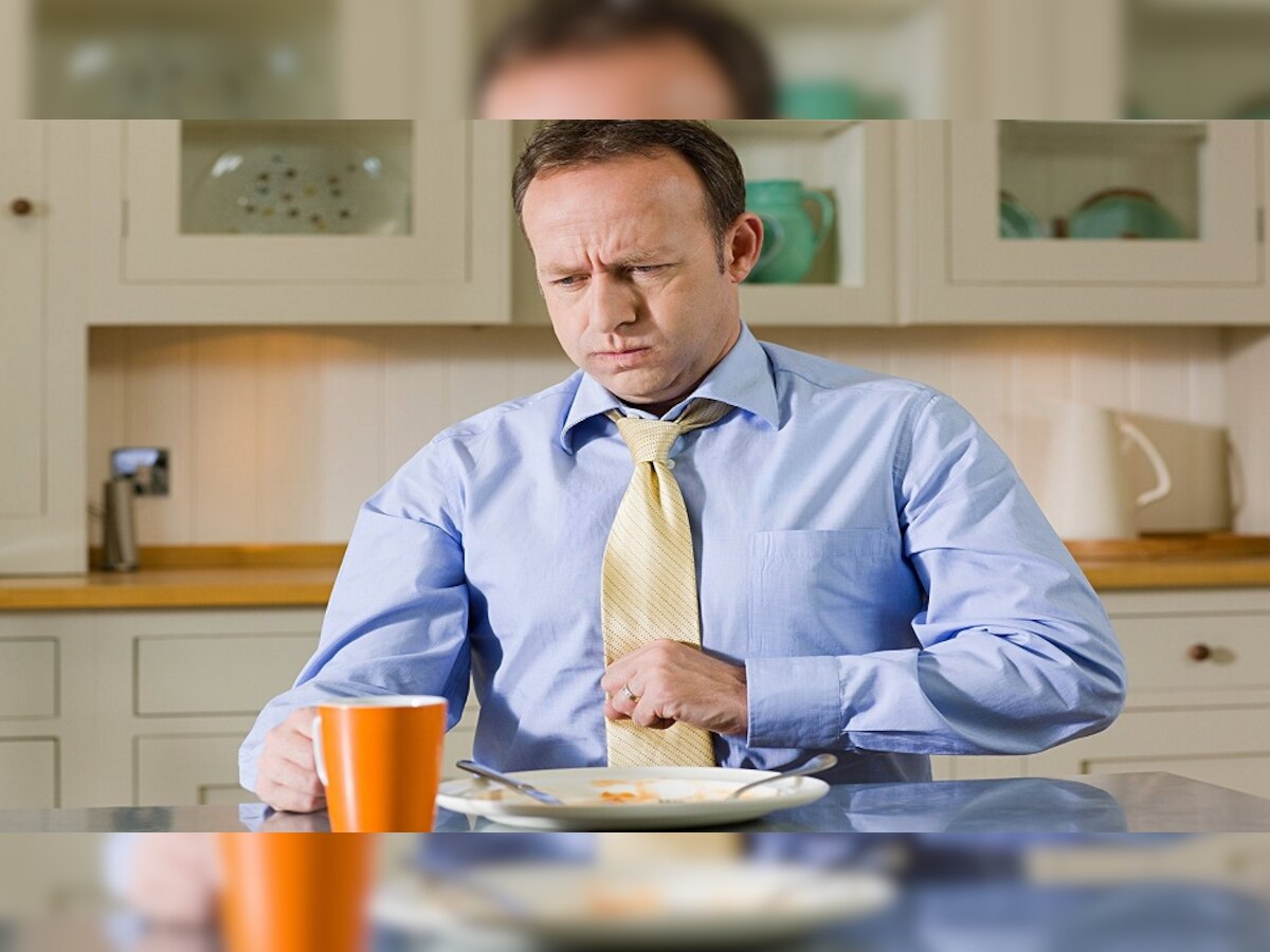 try home remedies to get rid of acidic burp Burp खट्टी डकार आ रही है