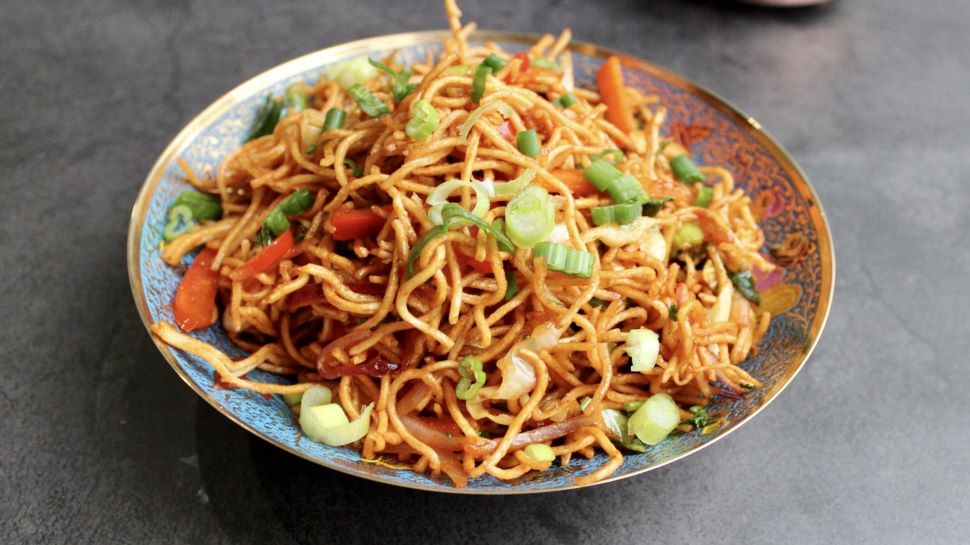 try-this-chinese-bhel-recipe-at-home-chinese-bhel-recipe