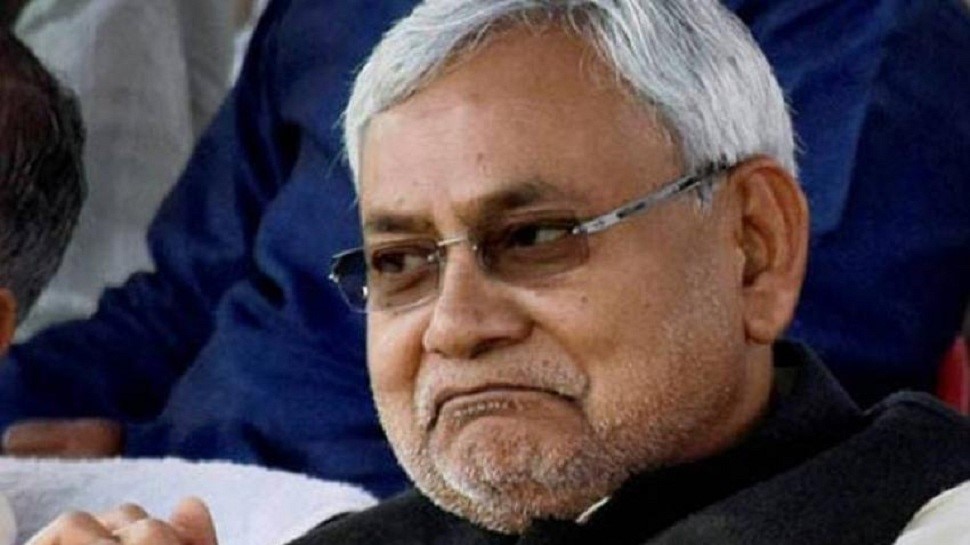 बिहार: RJD नेता की नीतीश को नसीहत, तेजस्वी को बनाए CM, खुद बनें विपक्ष का PM फेस