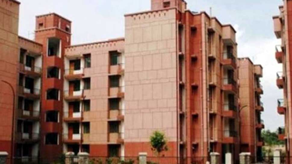 उपराज्यपाल ने लिया फैसला Delhi's Lt Governor took decision