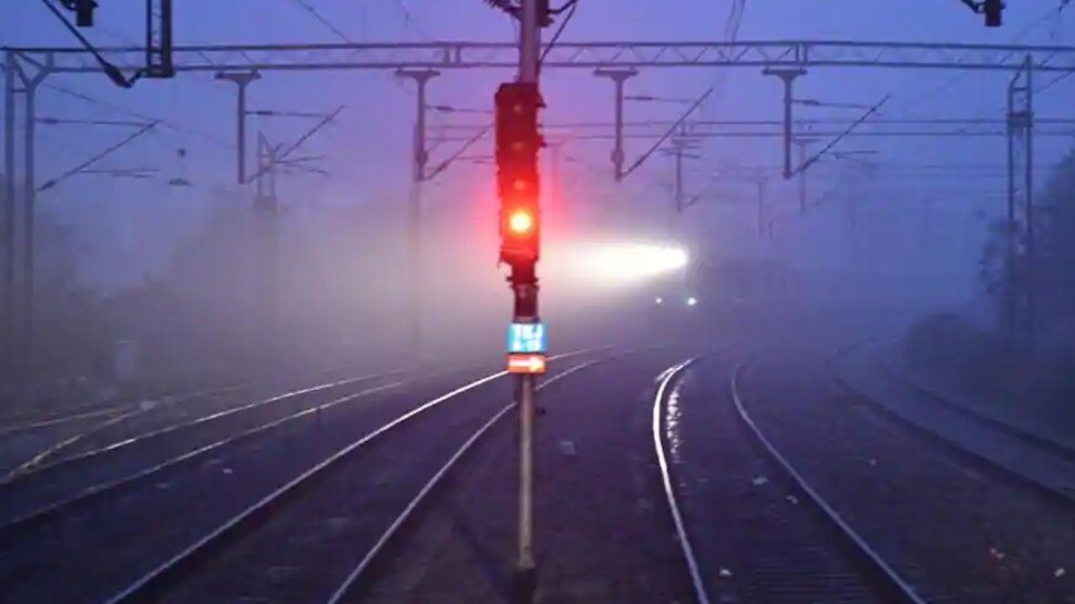 ट्रेन ड्राइवर जरूरत के हिसाब से स्पीड घटा या बढ़ा सकता है speed regulation of train