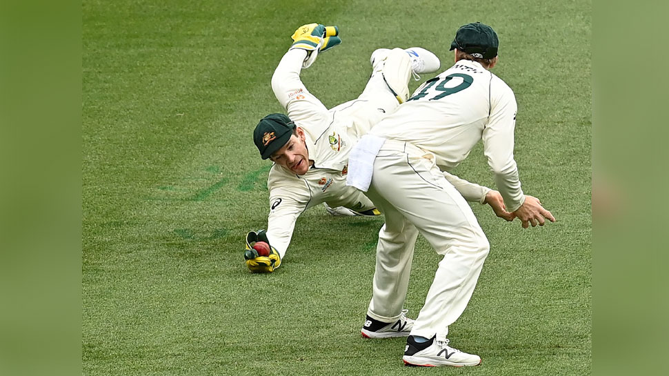IND vs AUS Boxing Day Test:Tim Paine ने लिए Cheteshwar Pujara का शानदार कैच IND vs AUS Boxing Day Test:Tim Paine ने लिए Cheteshwar Pujara का शानदार कैच