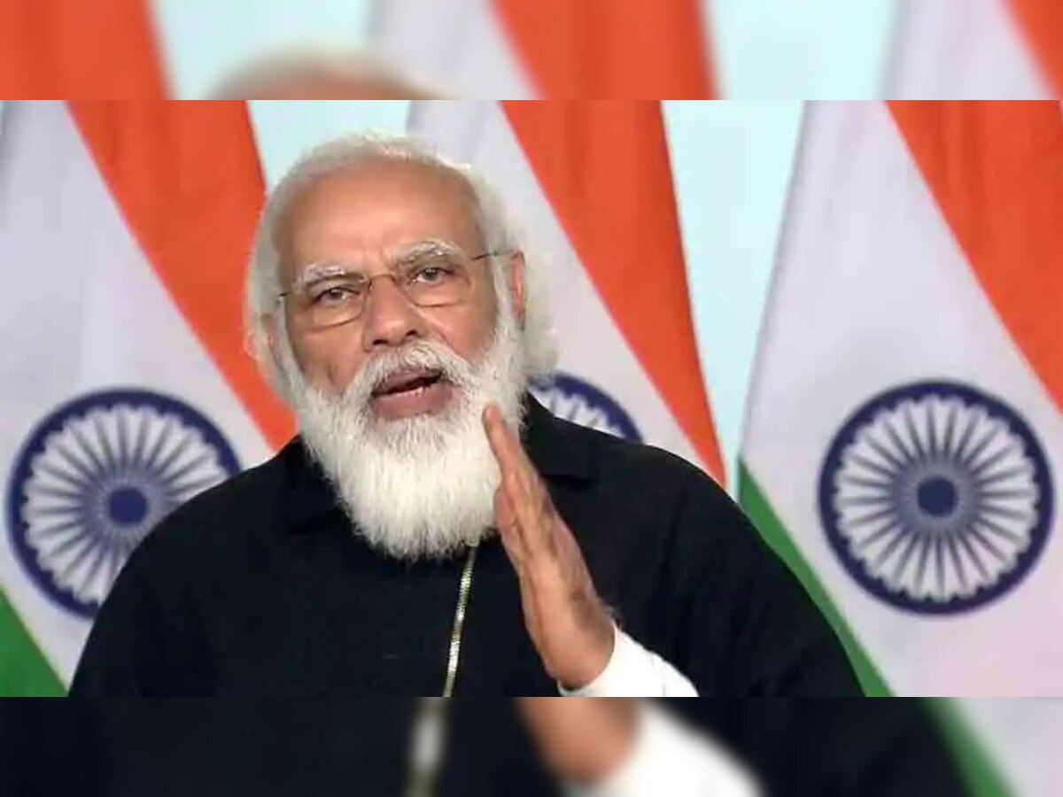 PM Modi ने निर्माताओं तथा उद्योग जगत से विश्वस्तरीय उत्पाद बनाना सुनिश्चित कर ‘आत्मनिर्भर भारत’ की दिशा में मजबूत कदम आगे बढ़ाने का भी आग्रह किया. 