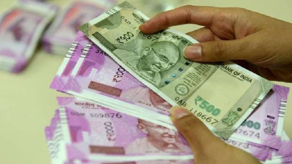 अब इनको भी मिलेगा PF का फायदा, 40 करोड़ लोग आएंगे दायरे में अब इनको भी मिलेगा PF का फायदा, 40 करोड़ लोग आएंगे दायरे में