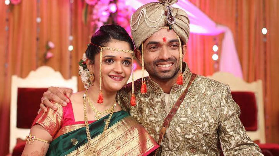 Ajinkya Rahane married wih his childhood friend Radhika Dhopavkar in Love come arrange marriage, International career become better| PHOTOS: बचपन की दोस्त से हुआ Ajinkya Rahane को प्यार, शादी के बाद चमक