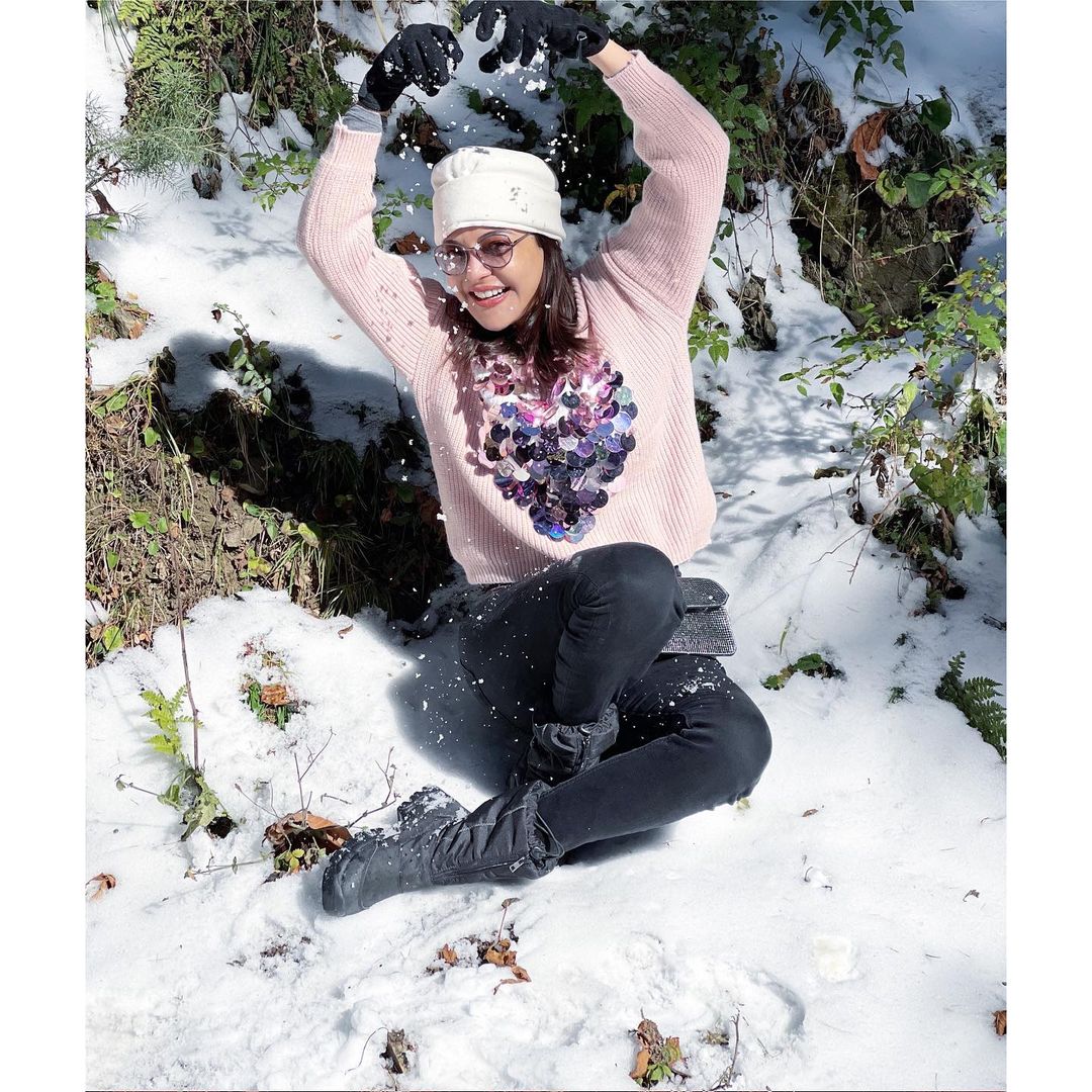 Kajal was seen enjoying at the hill station Kajal Aggarwal shimla vacation