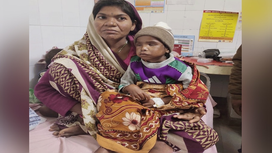 बच्चे का इलाज कराने के लिए नहीं थे पैसे, कड़ाके की ठंड में नदी किनारे छोड़ गया पिता