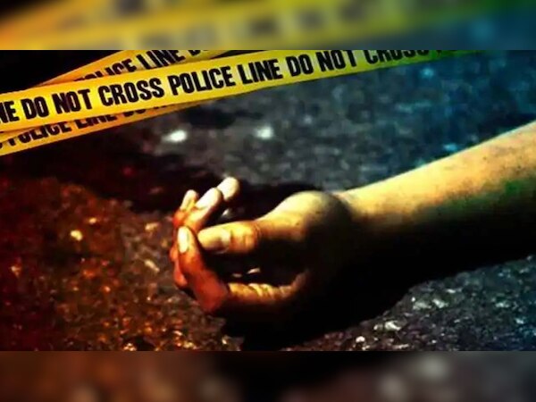 कुल्हाड़ी से पति का किया कत्ल, 4 में से 3 बच्चों के साथ खुद भी कूद गई कुएं में और फिर...