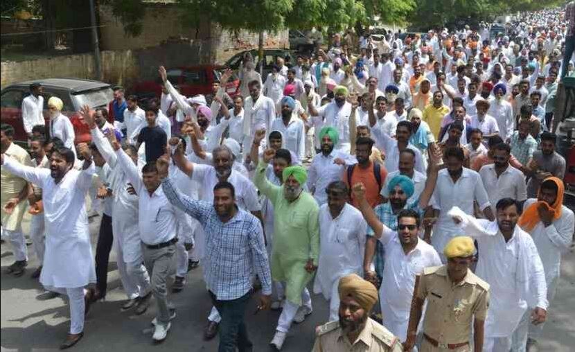 पटना: धान खरीदने की जगह किसानों की हो रही पिटाई, किसान महासभा देगा अनिश्चितकालीन धरना