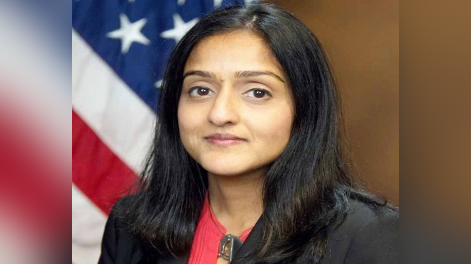 अलीगढ़ की बेटी JOE Biden के साथ मिलाएगी कंधे से कंधा, बनी एसोसिएट अटॉर्नी जनरल अलीगढ़ की बेटी JOE Biden के साथ मिलाएगी कंधे से कंधा, बनी एसोसिएट अटॉर्नी जनरल