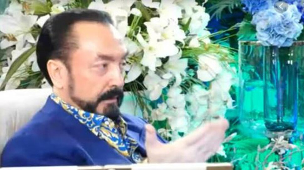 घर से 69 हजार गर्भनिरोधक गोलियां बरामद घर से 69 हजार गर्भनिरोधक गोलियां बरामद