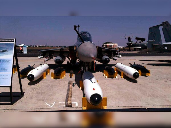 आत्मनिर्भर बनता भारत: Airforce में शामिल होंगे 83 तेजस, जानिए क्यों खास हैं ये लड़ाकू विमान