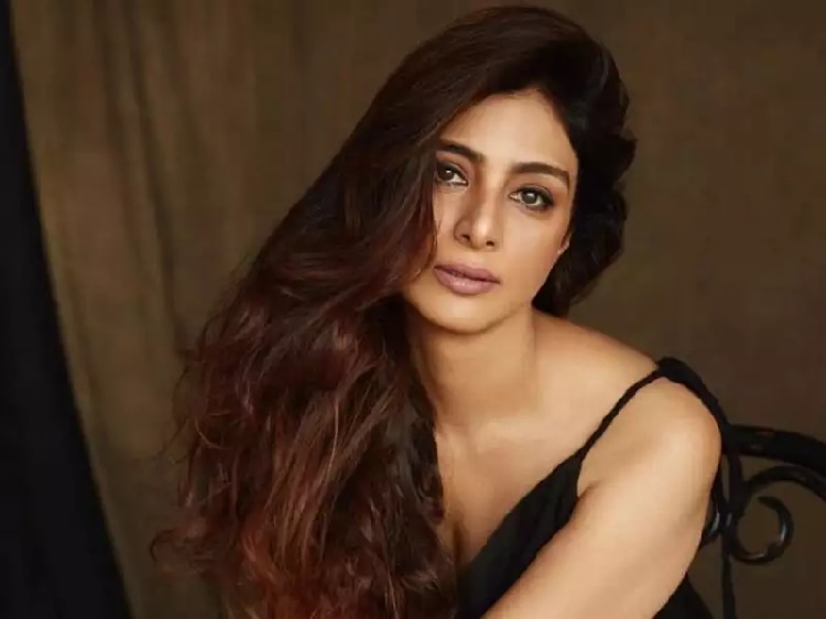 Tabu का इंस्टाग्राम अकाउंट हुआ हैक, फैंस को किया सचेत