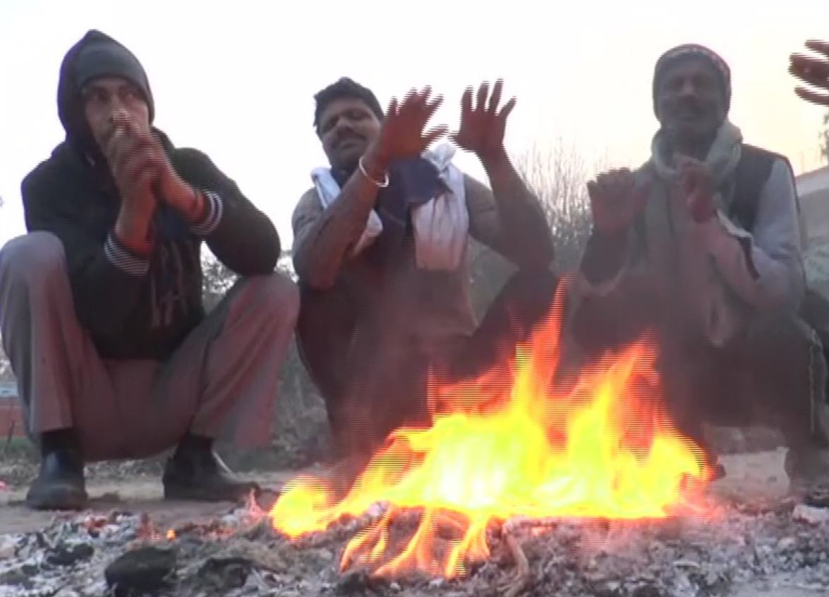 Weather Report: फिर सक्रिय हो रहा पश्चिमी विक्षोभ, उत्तर भारत कोहरे में घिरा