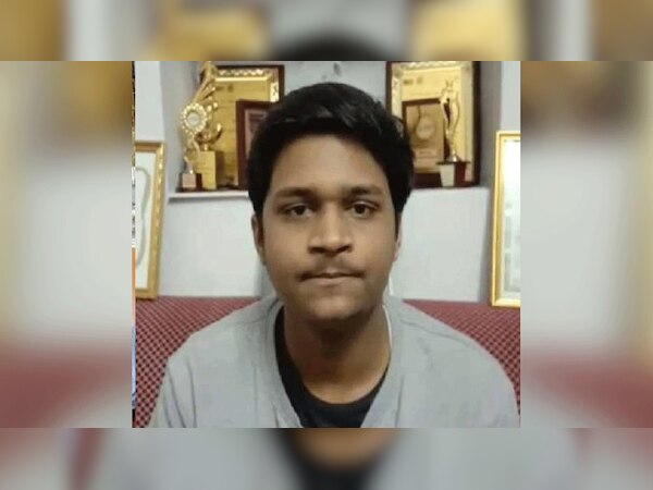 छोटी बहन को खूंखार सांड से बचाने के लिए मौत से भिड़ गया दिव्यांश, PM मोदी ने दी शाबाशी