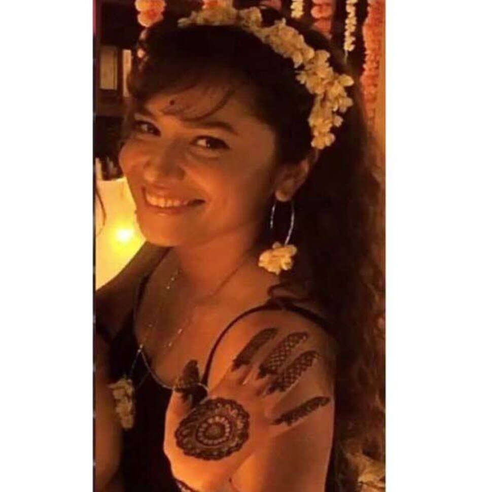 अंकिता लोखंडे लग रही हैं खूबसूरत Ankita Lokhande mehandi ceremony hd images