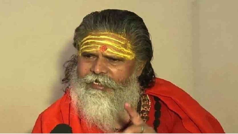 संत समाज अन्नदाताओं के साथ पर कृषि कानून को गलत बताकर अराजकता फैलाना निंदनीय-महंत नरेंद्र गिरि