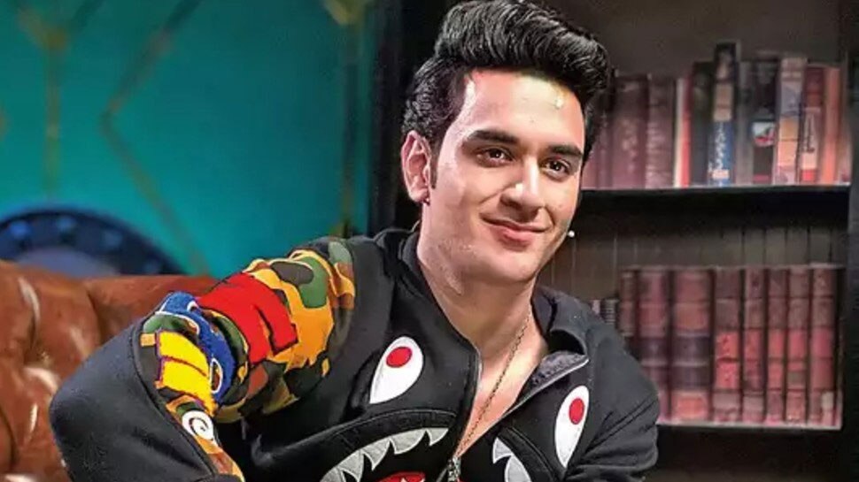 विकास का दमदार अंदाज