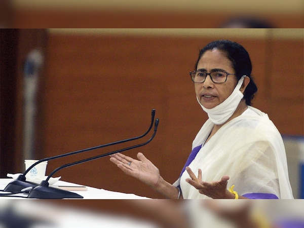 केंद्र के नए कृषि कानूनों के खिलाफ बंगाल विधानसभा में प्रस्ताव पास