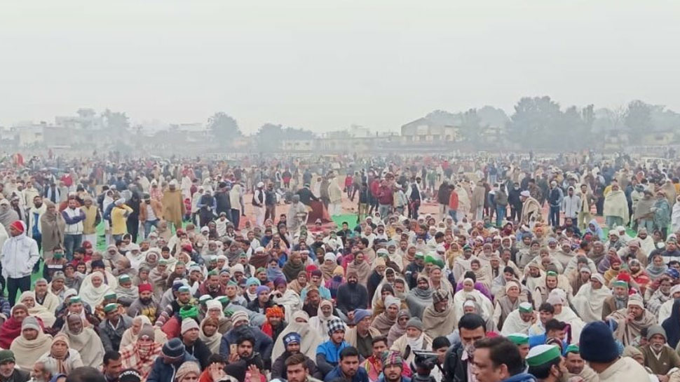 Muzaffarnagar kisan mahapanchayat gic ground report with police force bku  naresh tikait rakesh tikait dvup | मुजफ्फरनगर के GIC ग्राउंड में भारी  संख्या में पहुंचे किसान, कड़ी पुलिस सुरक्षा ...