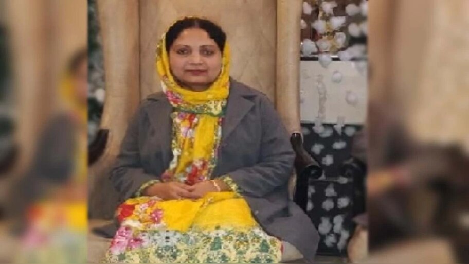 पुरानी रिवायतों को पीछे छोड़ डॉ. शाहीन जाफरी ने कायम की बड़ी मिसाल