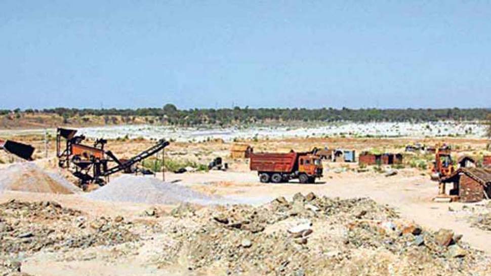 Illegal Sand Smuggling in Gwalior Firing and Dispute between sand mafia