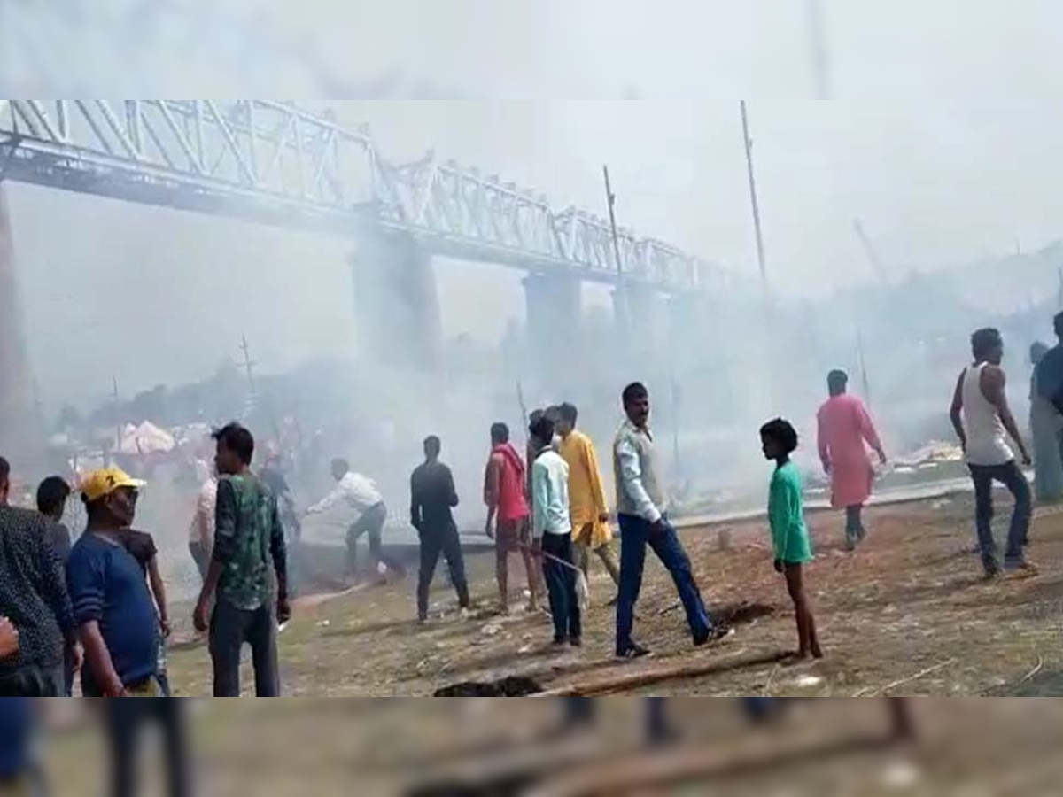 Breaking: प्रयागराज माघ मेले में  लगी भीषण आग, कई तंबू जलकर खाक
