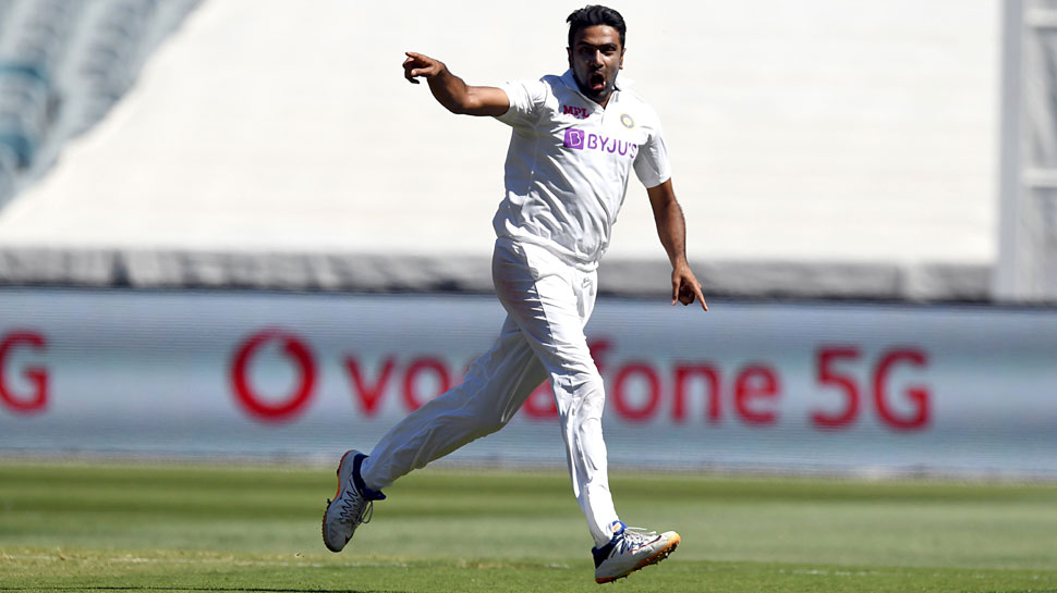 बाएं हाथ के बल्लेबाजों का सबसे ज्यादा बार शिकार Ravichandran Ashwin claims 200th left-handed batsman in Test