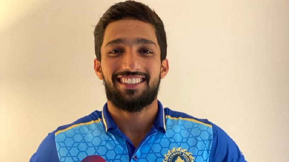 मोहम्मद अजहरुद्दीन-RCB-20 लाख Mohammed Azharuddeen to RCB for 20 lakh