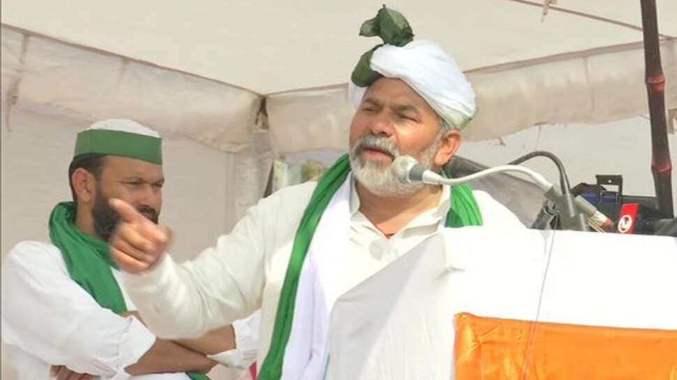 अब संसद घेरेंगे किसान, चालीस लाख ट्रैक्टर पहुंचेंगे दिल्ली, राकेश टिकैत ने किया ऐलान अब संसद घेरेंगे किसान, चालीस लाख ट्रैक्टर पहुंचेंगे दिल्ली, राकेश टिकैत ने किया ऐलान