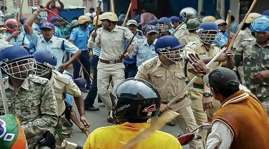 Bengal Election: चुनावी तारीखों के ऐलान के साथ इलेक्शन कमीशन ने कसी &#039;ममता की पुलिस&#039; पर नकेल