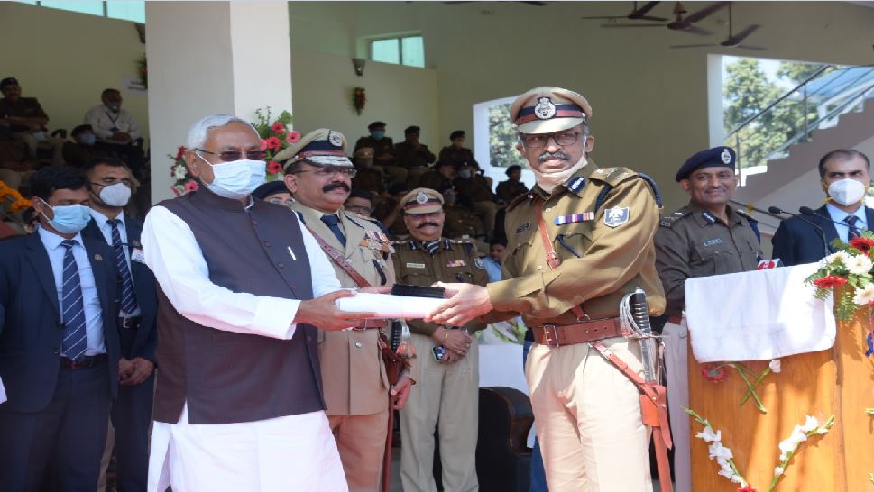 बिहार पुलिस सप्ताह समारोह में शामिल हुए CM- शराबबंदी मेरा व्यक्तिगत स्वार्थ नहीं, लोगों के हित में है