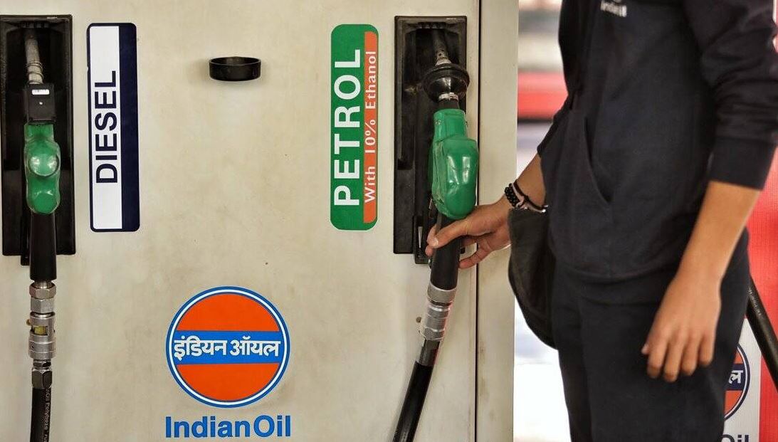 Petrol Price: पेट्रोल-डीजल के दामों में फिर आया उछाल, जानिए क्या है नया भाव