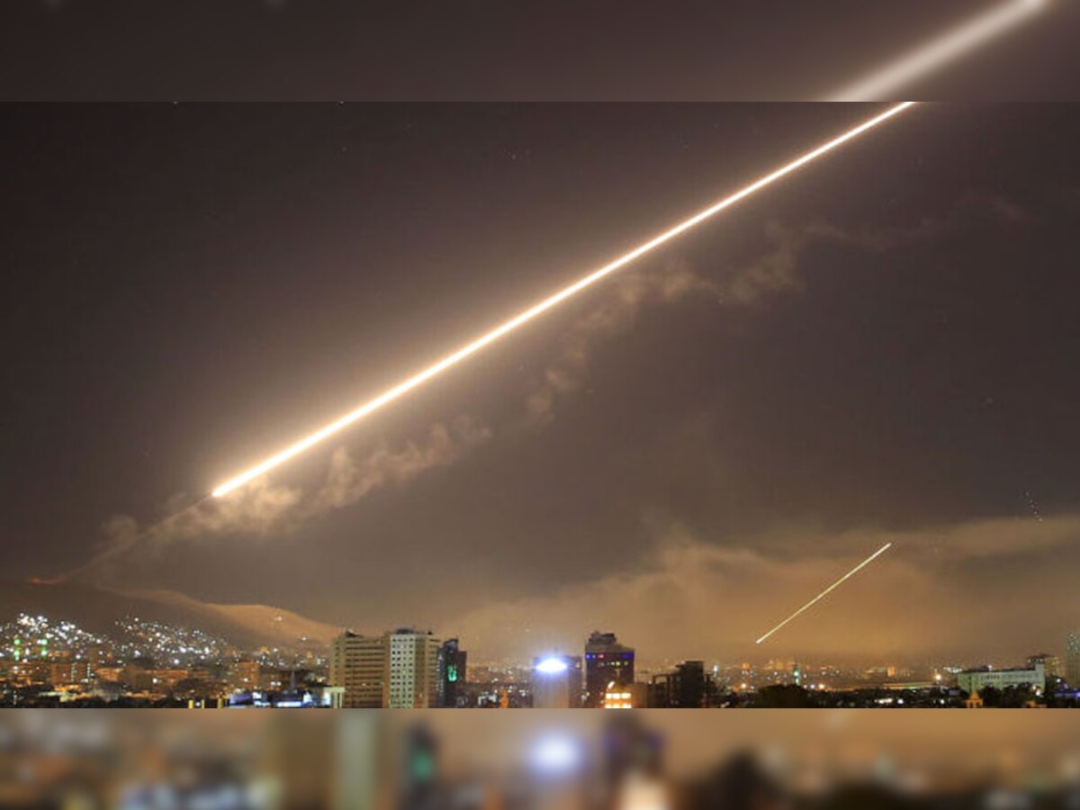 Israel କ୍ଷେପଣାସ୍ତ୍ର ଆକ୍ରମଣରେ ଥରହର Syria, ରାତି ସାରା ସତର୍କ ରହିଲା Air Defense System   