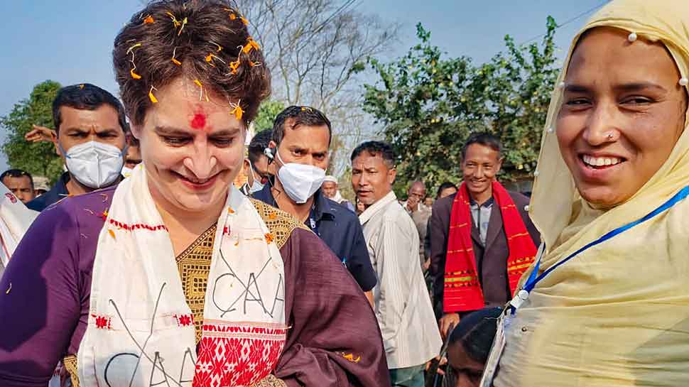 Priyanka Gandhi vadra says if our party comes into power in Assam we will bring a law to cancel CAA | असम में बोलीं प्रियंका गांधी वाड्रा- सत्ता में आए तो रद्द