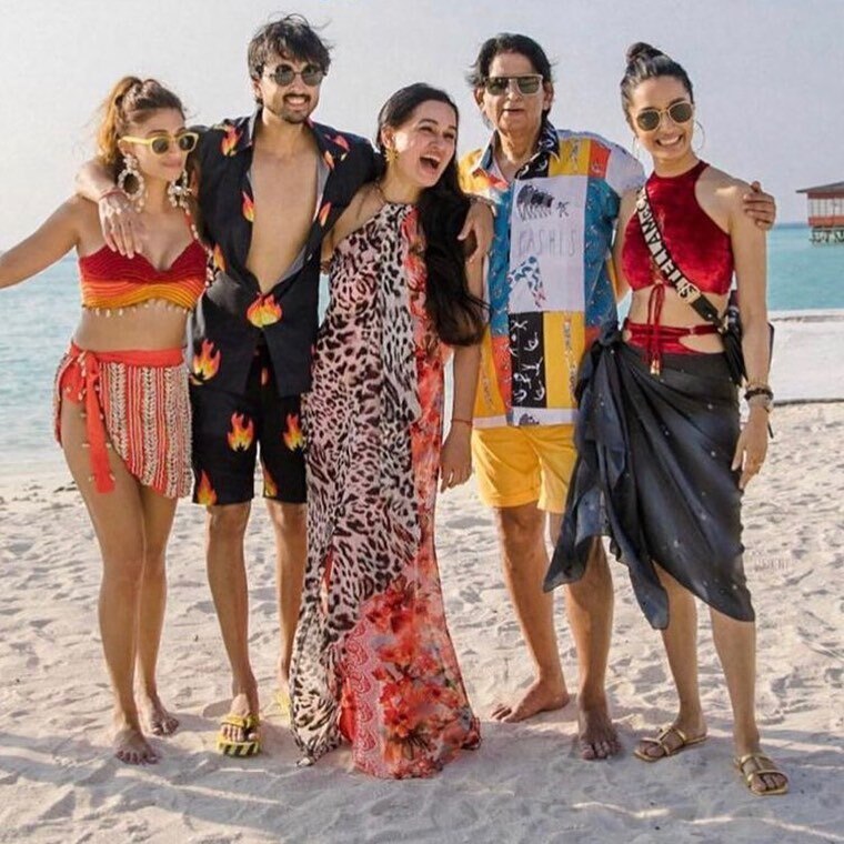 वायरल हो रही तस्वीरें Shraddha Kapoor cousin Priyaank Sharma pre wedding