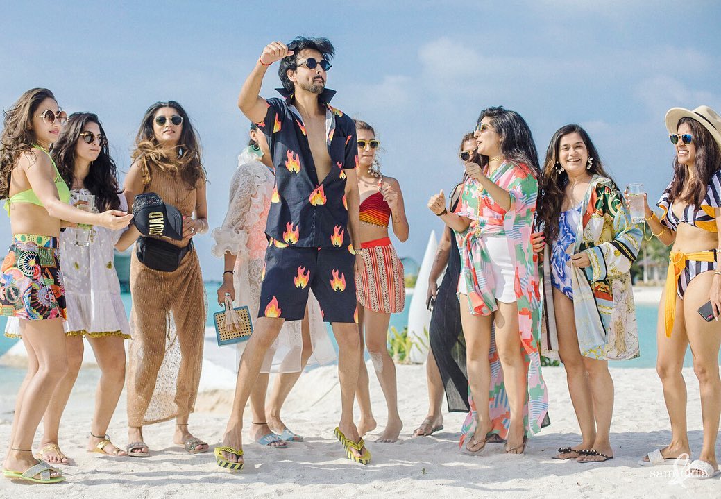 मालदीव में हो रहा फन Shraddha Kapoor cousin Priyaank Sharma pre wedding