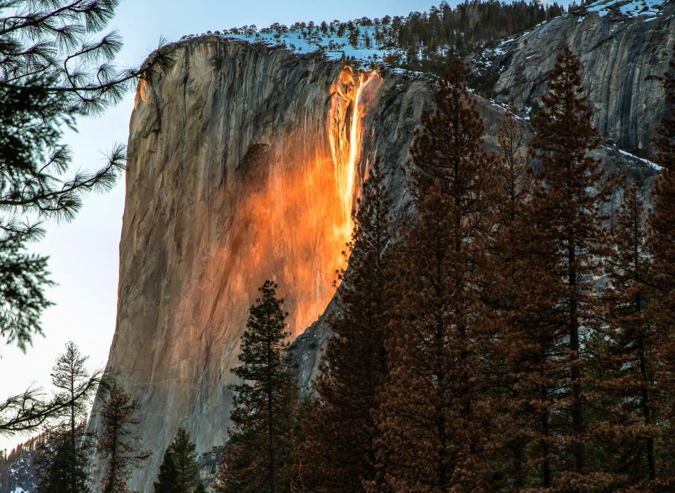Yosemite Firefall history and mystery 